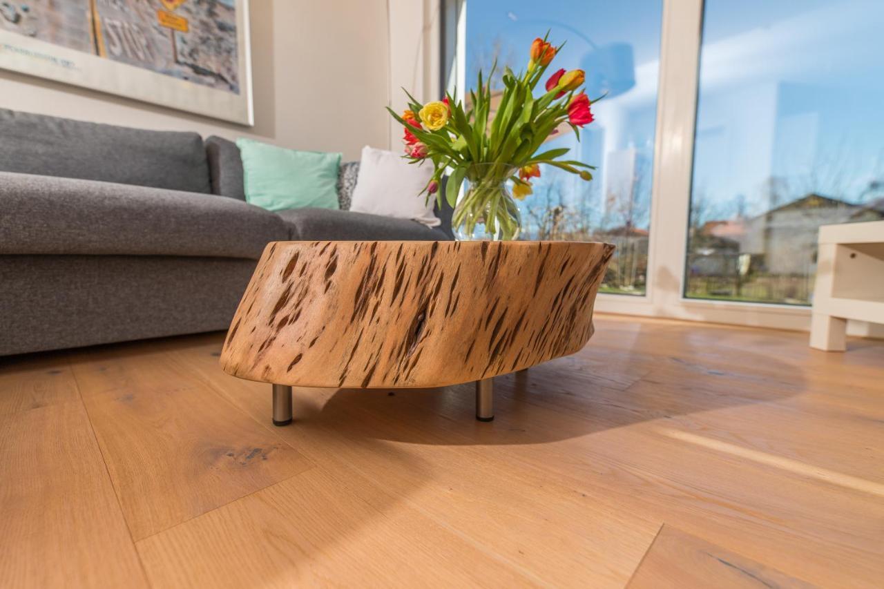 Helle Wohnung Mit Bergblick & Eigener Terrasse บัดเทิลซ์ ภายนอก รูปภาพ